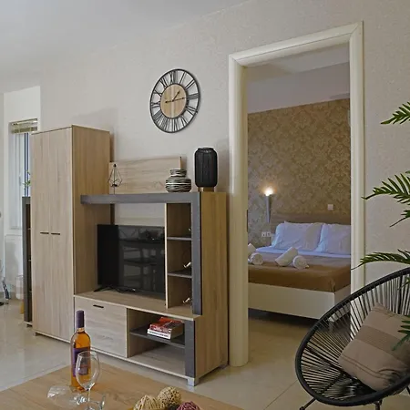 Artdeco Luxury *