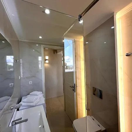 Artdeco Luxury